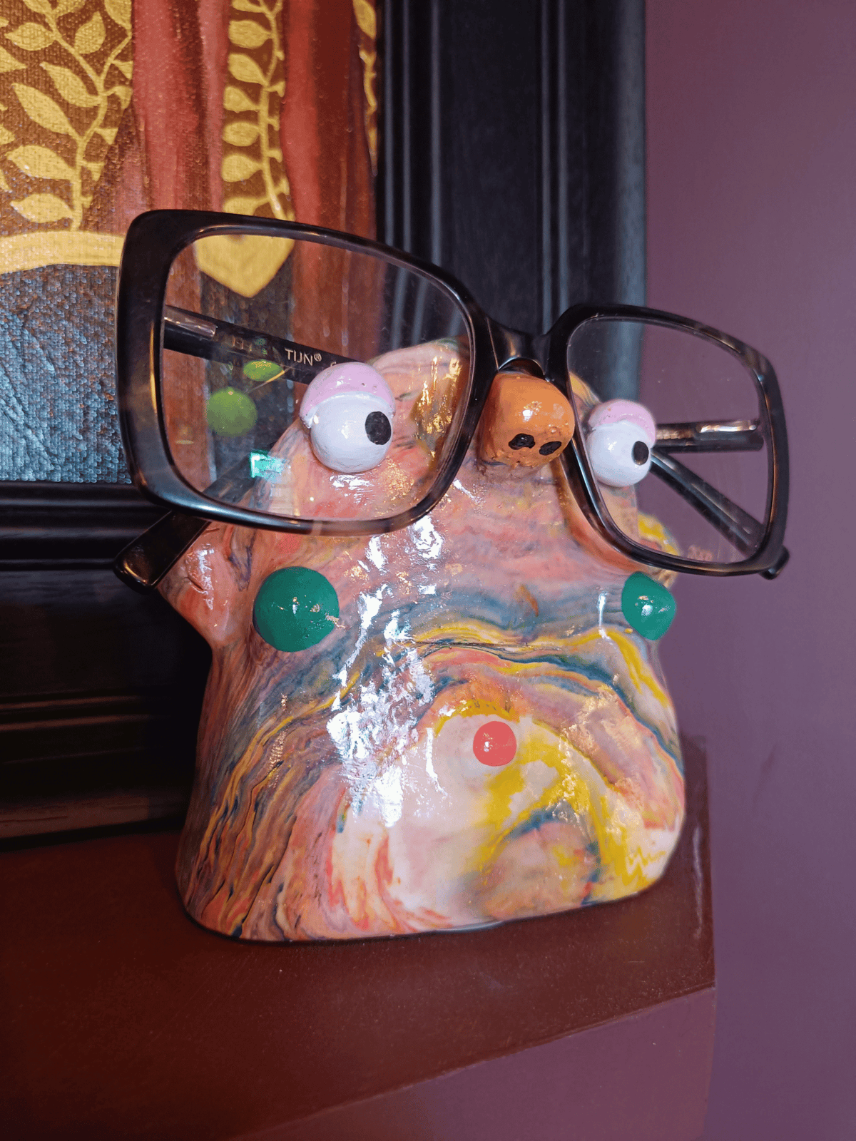 Glasses Holder